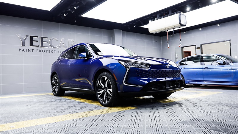 华为赛力斯蓝色施工YEECAR隐形车衣案例 华为赛力斯蓝色施工YEECAR隐形车衣案例