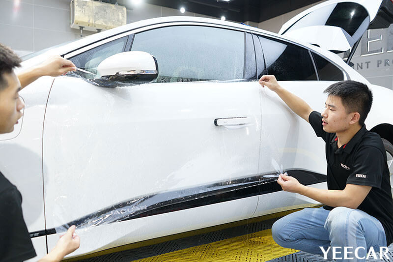 捷豹施工YEECAR漆面保护膜过程展示(图五)