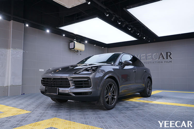 保时捷卡宴施工YEECAR漆面保护膜效果展示（左前）