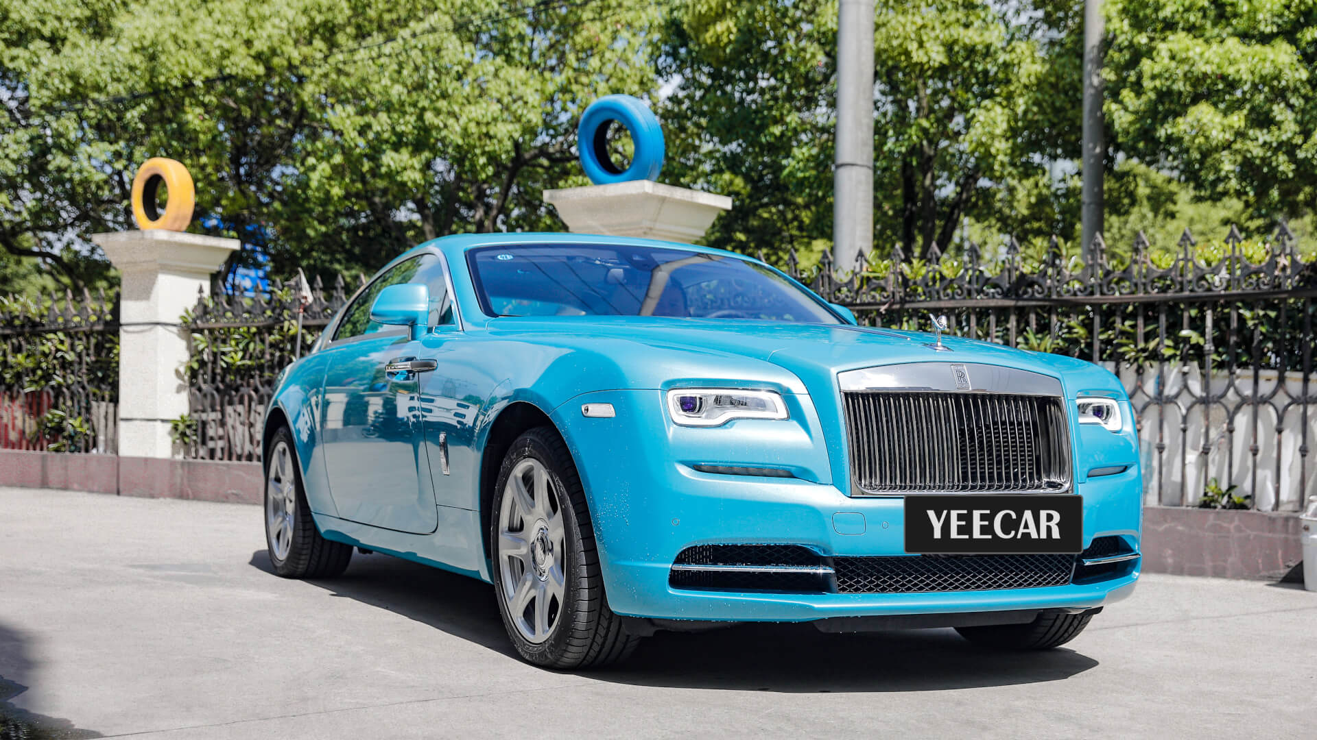 蓝色劳斯莱斯魅影上海装贴YEECAR隐形车衣G10汽车贴膜