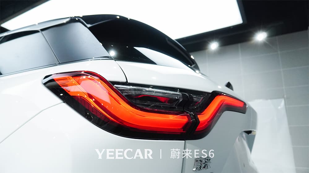 施工YEECAR隐形车衣过程及效果展示（图三二）