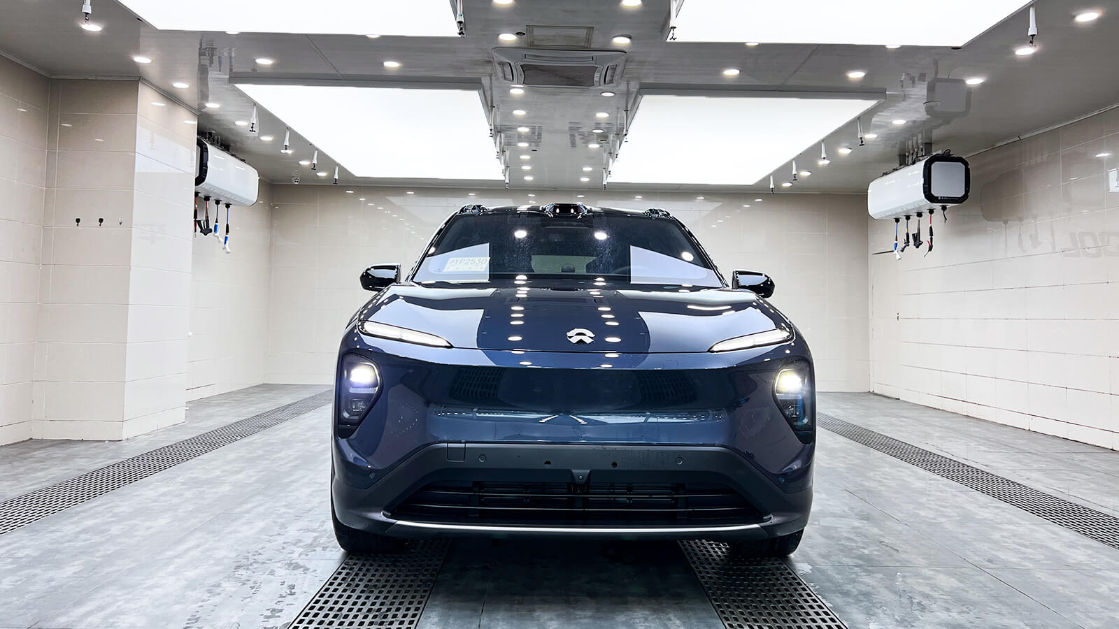 蔚来ES7上海施工YEECAR G6隐形车衣