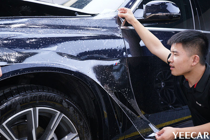 宝马X5隐形车衣施工过程展示（图三）